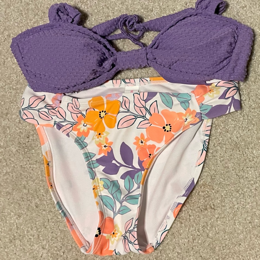 Women’s Swim